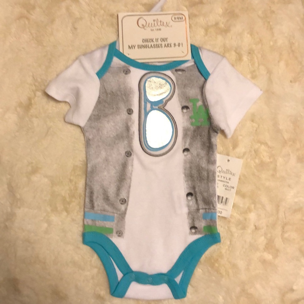 💥 CCO SALE💥 Quiltex Onesie Boys 3D